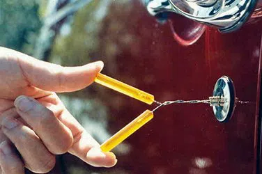 Community Locksmith Store Avon, MA 508-657-3128 - broken-key-extraction