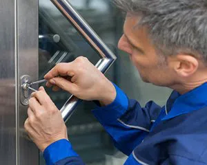 Community Locksmith Store Avon, MA 508-657-3128 - professional-locksmith